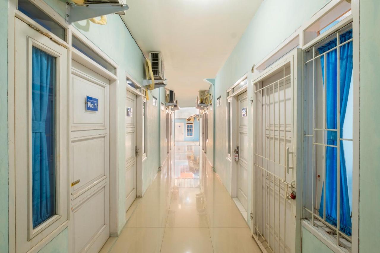 Hotel Reddoorz Syariah At Jl Pangeran Hidayatullah Cianjur Zewnętrze zdjęcie