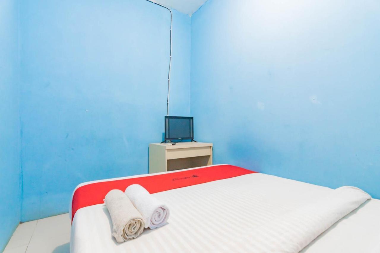 Hotel Reddoorz Syariah At Jl Pangeran Hidayatullah Cianjur Zewnętrze zdjęcie